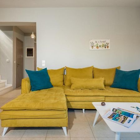Asante Group Holiday Homes Ciliví Kültér fotó
