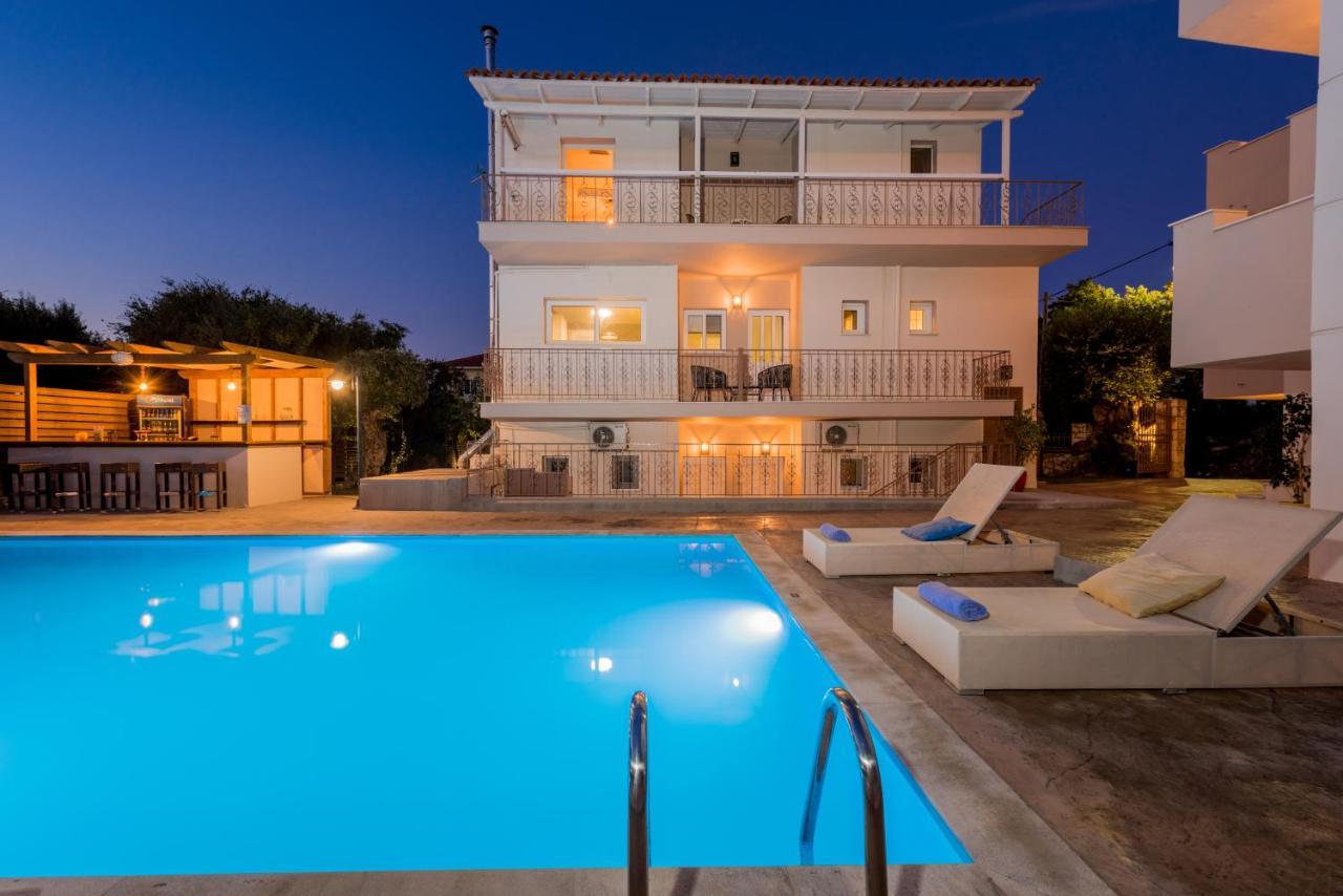 Asante Group Holiday Homes Ciliví Kültér fotó