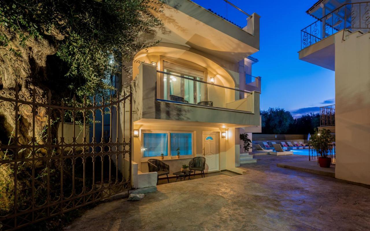 Asante Group Holiday Homes Ciliví Kültér fotó