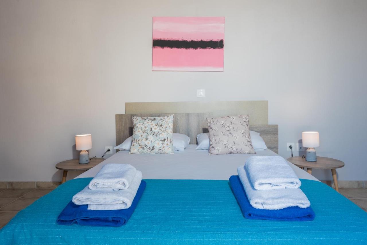 Asante Group Holiday Homes Ciliví Kültér fotó
