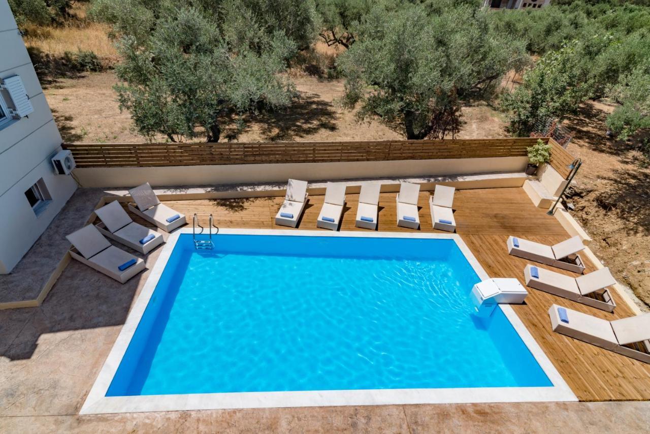 Asante Group Holiday Homes Ciliví Kültér fotó