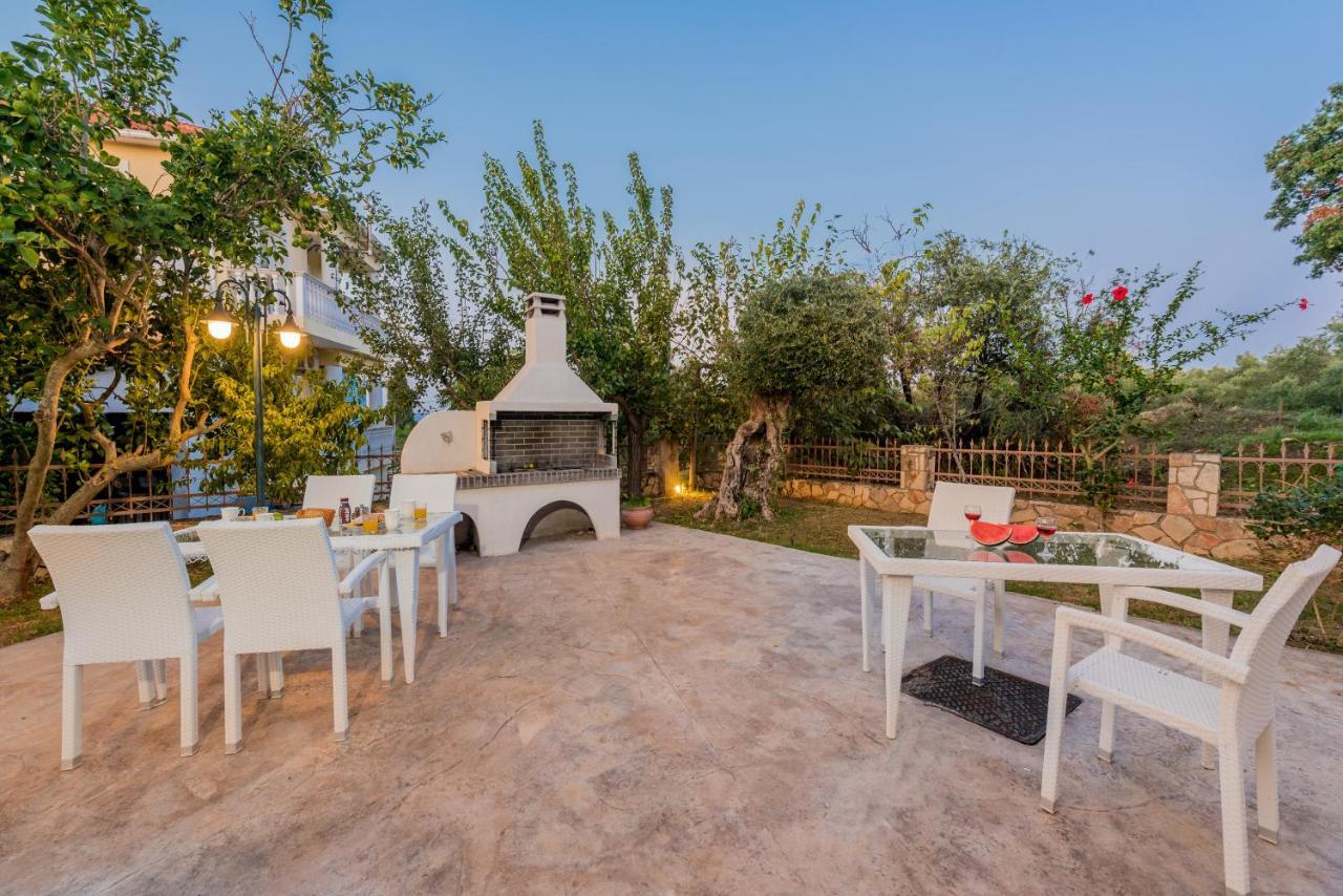 Asante Group Holiday Homes Ciliví Kültér fotó