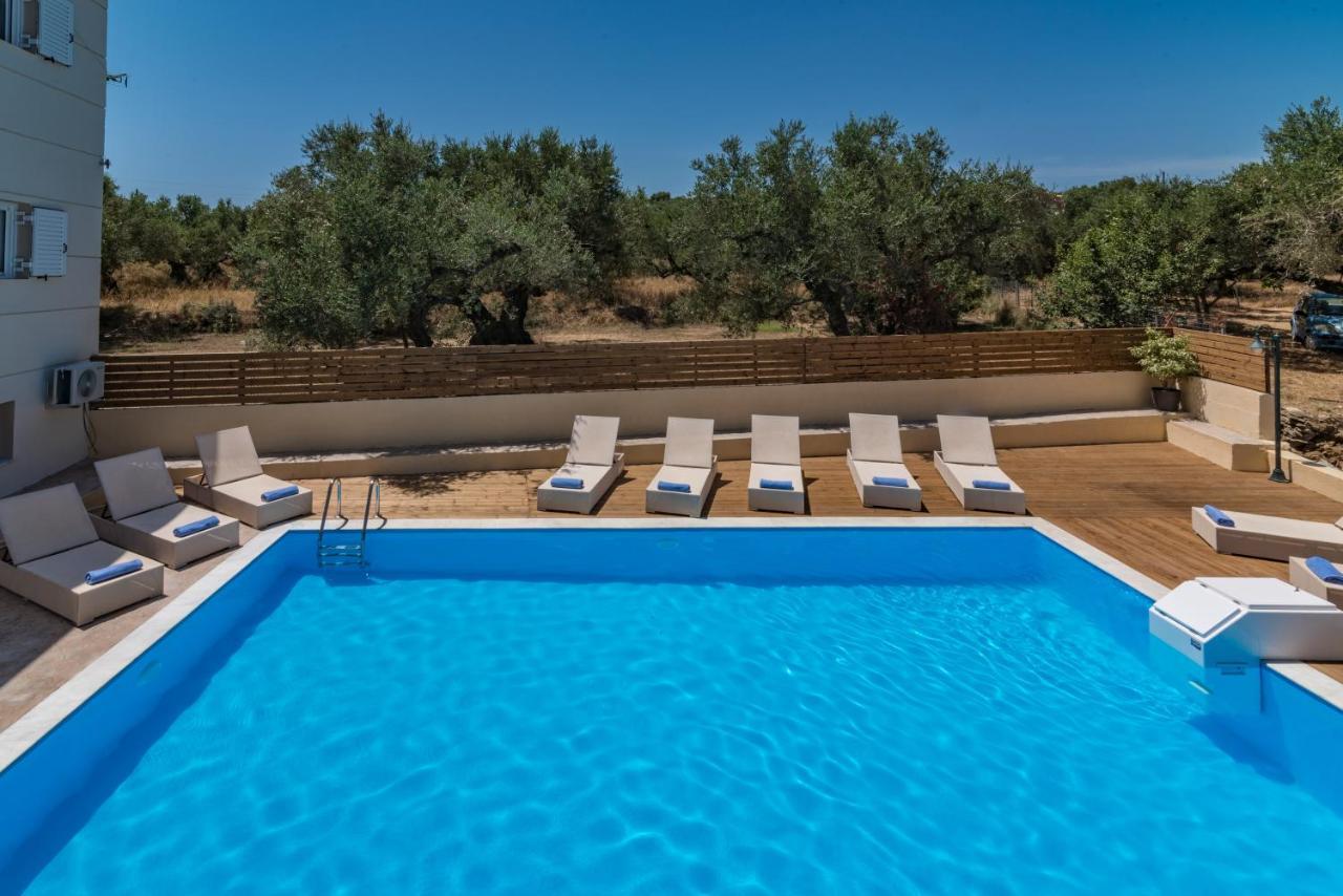 Asante Group Holiday Homes Ciliví Kültér fotó