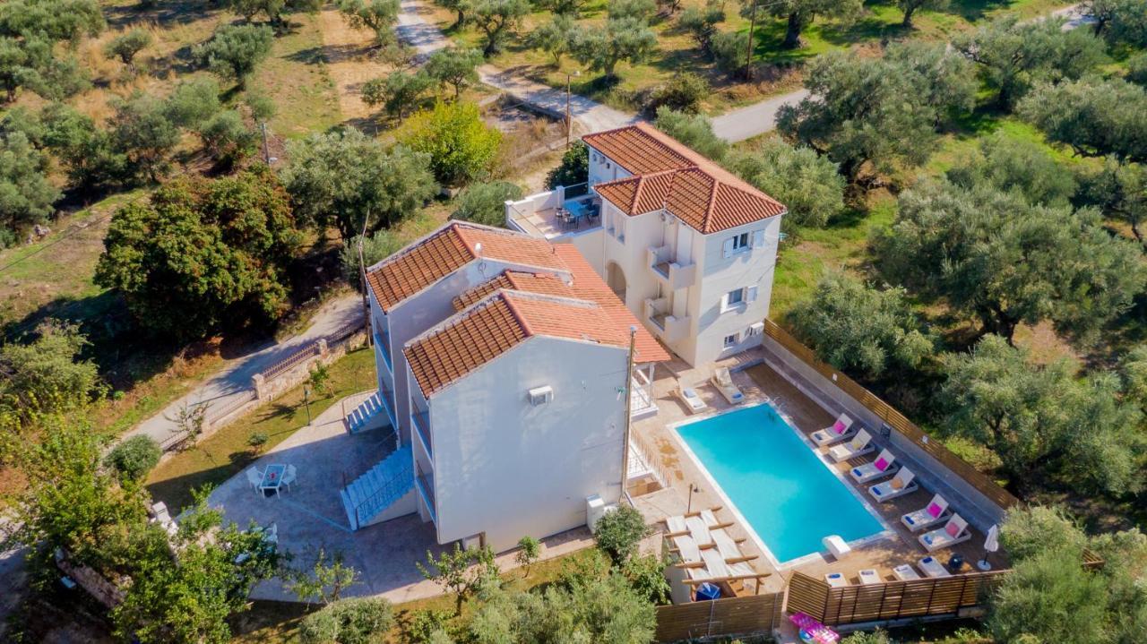 Asante Group Holiday Homes Ciliví Kültér fotó