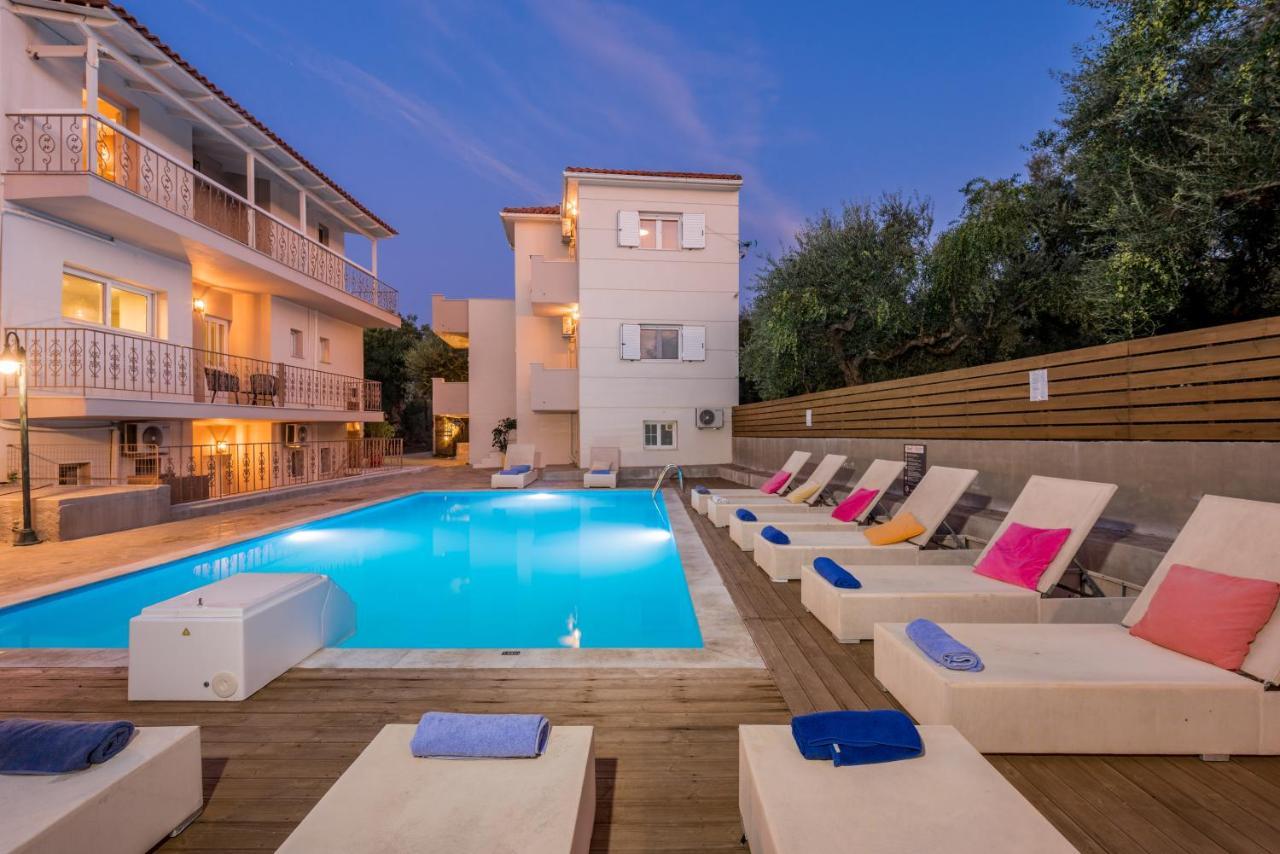 Asante Group Holiday Homes Ciliví Kültér fotó